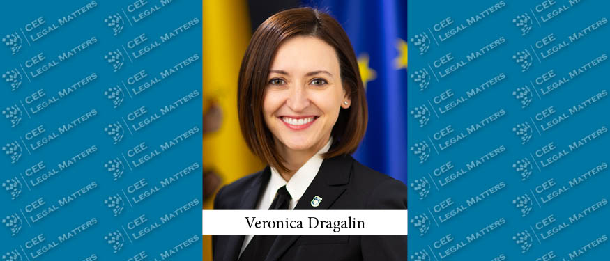 Looking In: Veronica Dragalin of Jones Day